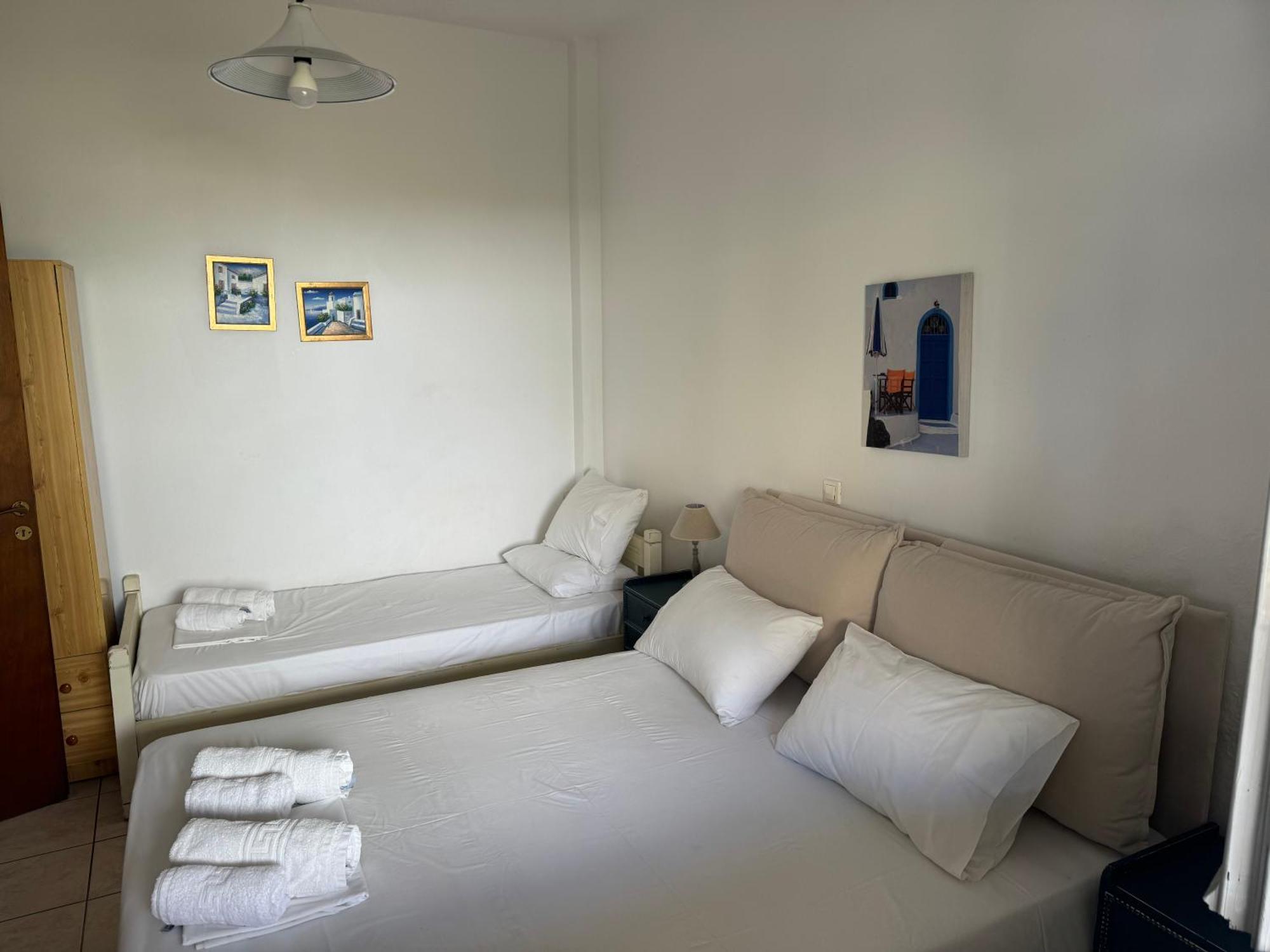Akti Rooms And Studios Livadi  Bagian luar foto