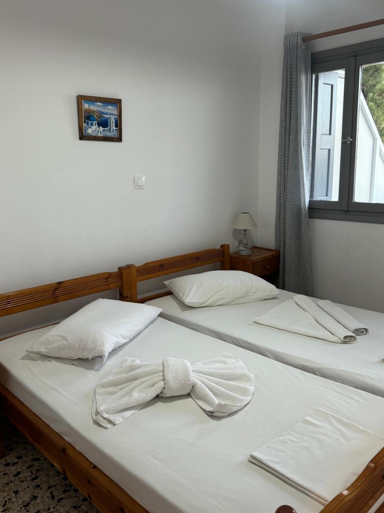 Akti Rooms And Studios Livadi  Bagian luar foto